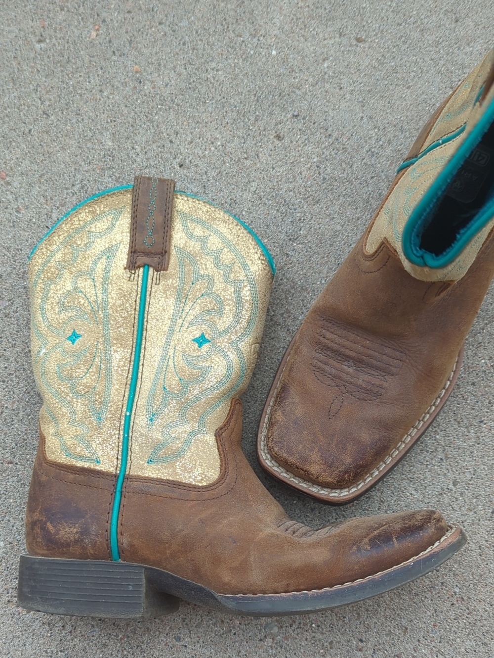 Ariat Girls Brown Leather Cowboy Boots with Gold and Teal Accents